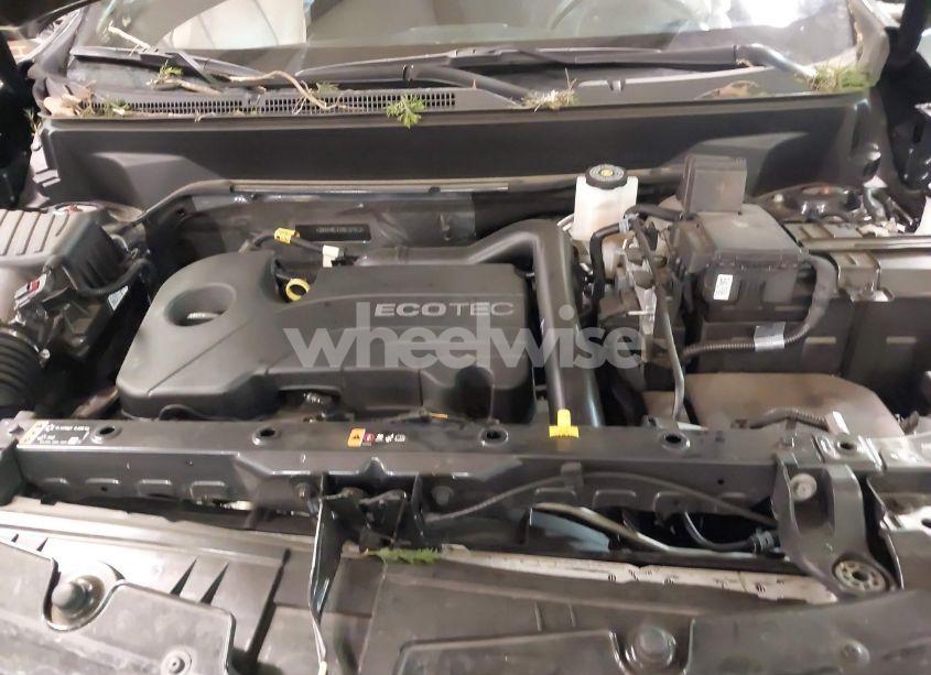 Photo 10 of 2022 Chevrolet Equinox AWD RS (VIN 2GNAXWEV2N6137812)