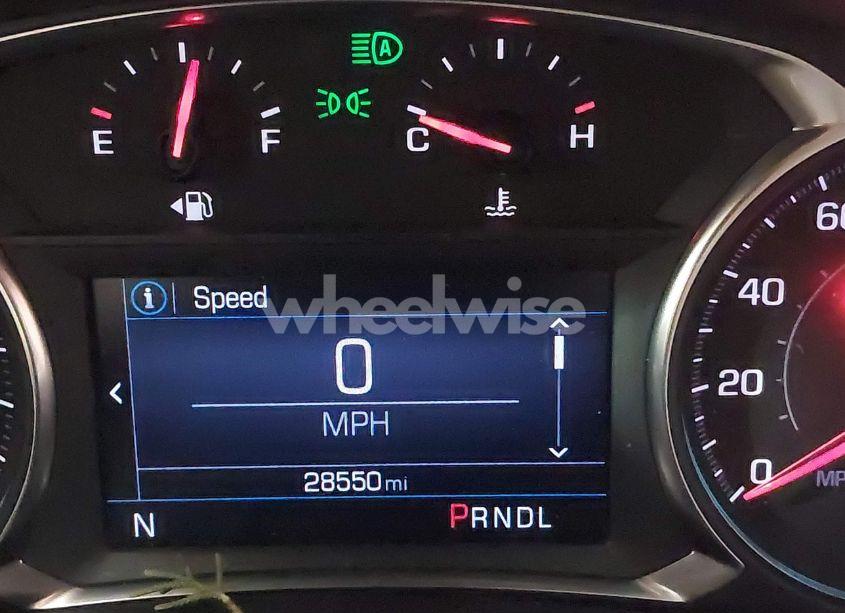 Photo 15 of 2022 Chevrolet Equinox AWD RS (VIN 2GNAXWEV2N6137812)