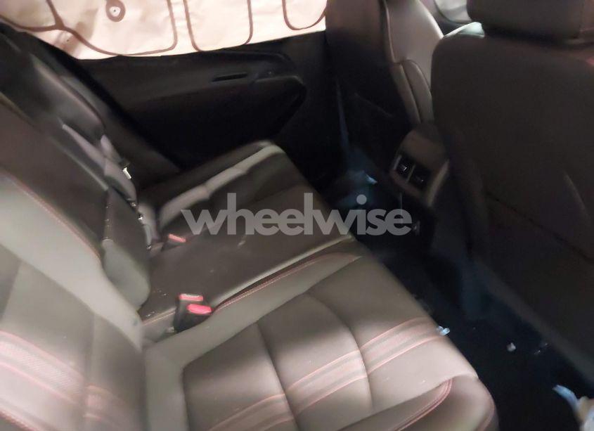 Photo 8 of 2022 Chevrolet Equinox AWD RS (VIN 2GNAXWEV2N6137812)