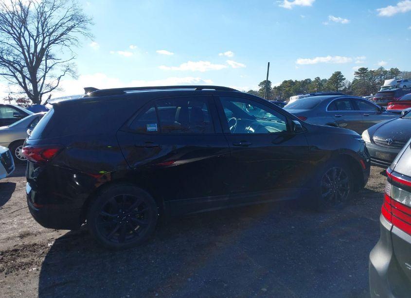 Photo 13 of 2022 Chevrolet Equinox AWD RS (VIN 2GNAXWEV2N6147627)