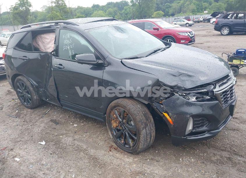 2022 Chevrolet Equinox AWD RS (VIN 2GNAXWEV4N6105282) main photo