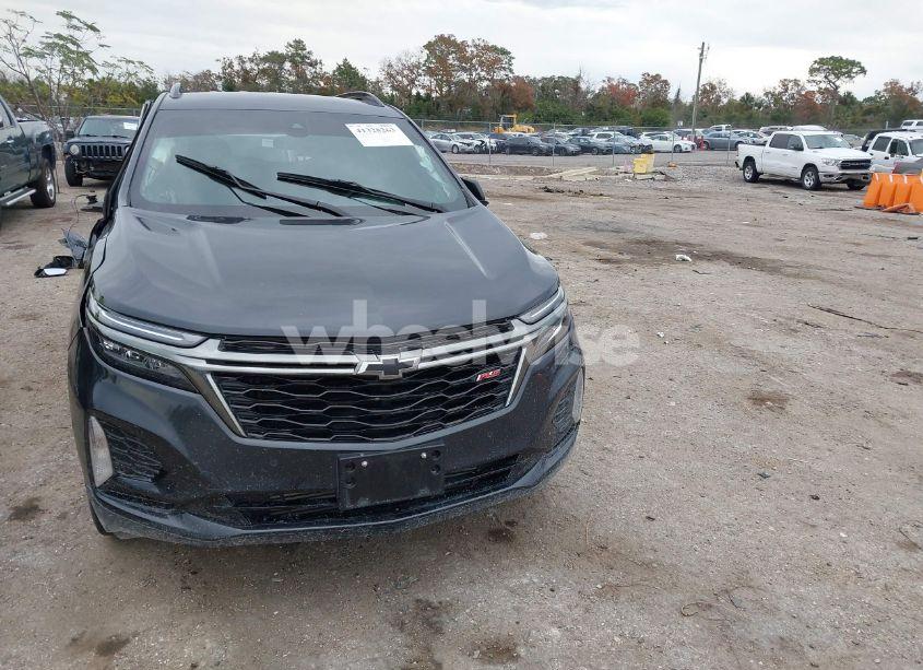 Photo 13 of 2022 Chevrolet Equinox AWD RS (VIN 2GNAXWEV7N6131732)