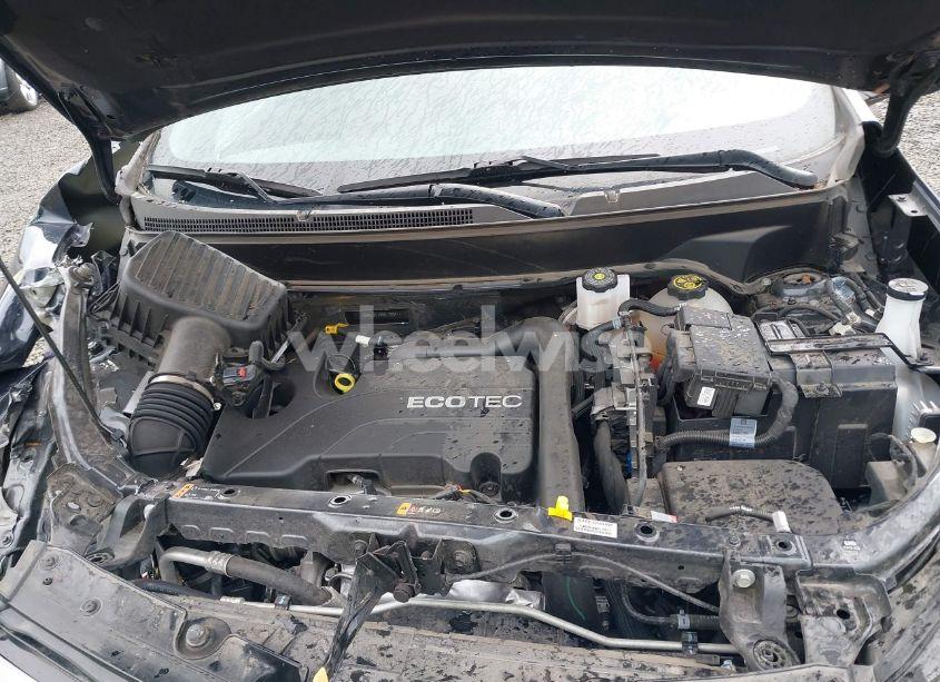 Photo 10 of 2022 Chevrolet Equinox AWD RS (VIN 2GNAXWEV8N6130041)