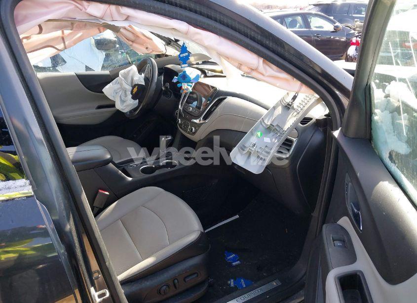 Photo 5 of 2018 Chevrolet Equinox PREMIER (VIN 2GNAXWEX0J6314255)