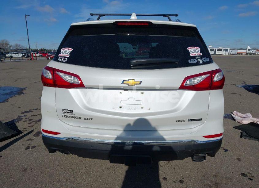 Photo 15 of 2018 Chevrolet Equinox PREMIER (VIN 2GNAXWEX1J6158422)