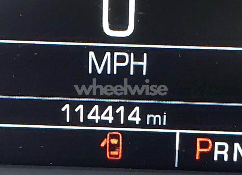 Photo 15 of 2018 Chevrolet Equinox PREMIER (VIN 2GNAXWEX1J6198158)