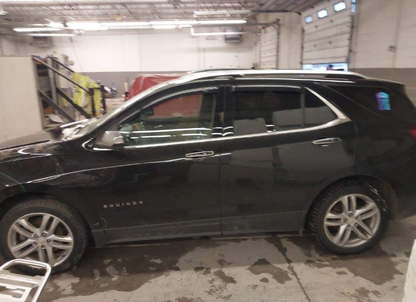 Photo 14 of 2018 Chevrolet Equinox PREMIER (VIN 2GNAXWEX1J6321196)