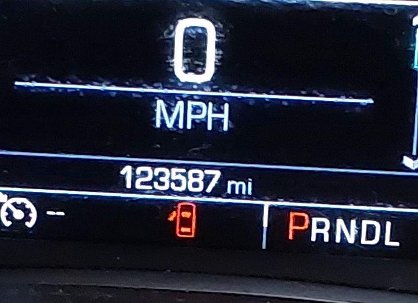 Photo 15 of 2018 Chevrolet Equinox PREMIER (VIN 2GNAXWEX1J6321196)