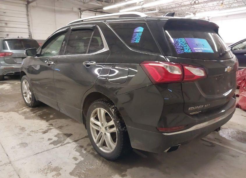 Photo 3 of 2018 Chevrolet Equinox PREMIER (VIN 2GNAXWEX1J6321196)