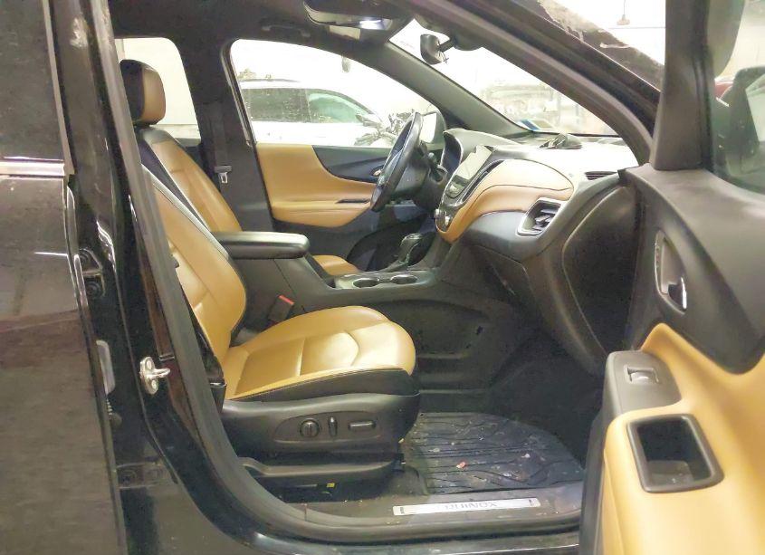 Photo 5 of 2018 Chevrolet Equinox PREMIER (VIN 2GNAXWEX1J6321196)