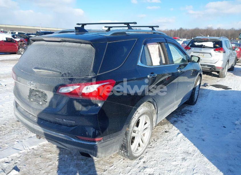 Photo 4 of 2018 Chevrolet Equinox PREMIER (VIN 2GNAXWEX3J6222539)