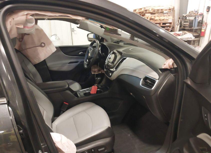 Photo 5 of 2018 Chevrolet Equinox PREMIER (VIN 2GNAXWEX5J6152963)