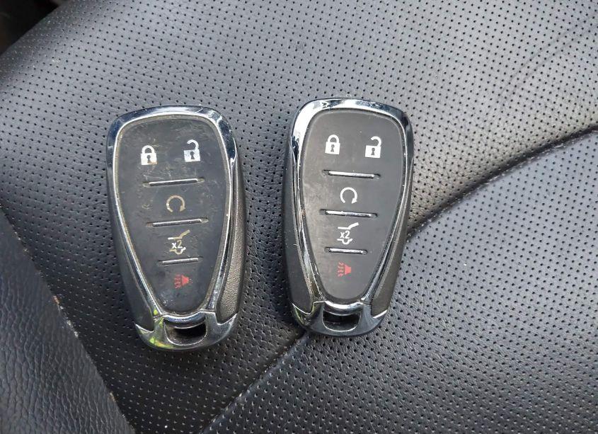 Photo 11 of 2018 Chevrolet Equinox PREMIER (VIN 2GNAXWEX5J6196705)