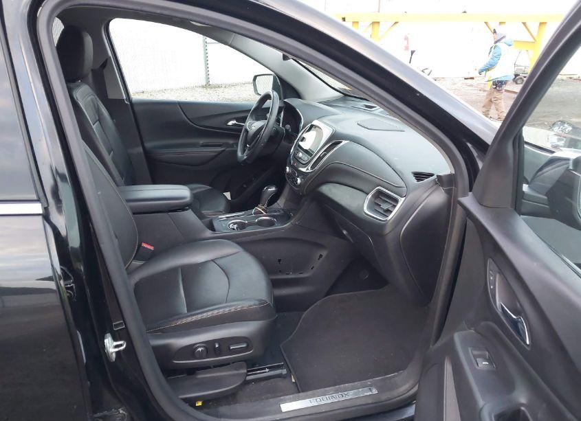 Photo 5 of 2018 Chevrolet Equinox PREMIER (VIN 2GNAXWEX5J6196705)