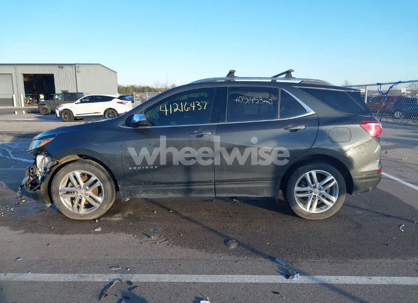 Photo 14 of 2018 Chevrolet Equinox PREMIER (VIN 2GNAXWEX7J6139051)