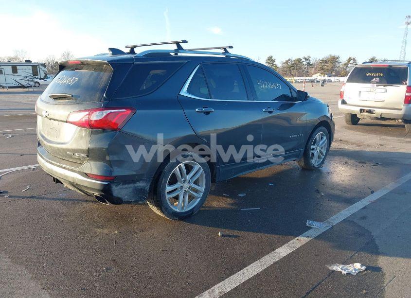 Photo 4 of 2018 Chevrolet Equinox PREMIER (VIN 2GNAXWEX7J6139051)