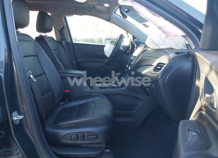 Photo 5 of 2018 Chevrolet Equinox PREMIER (VIN 2GNAXWEX7J6139051)