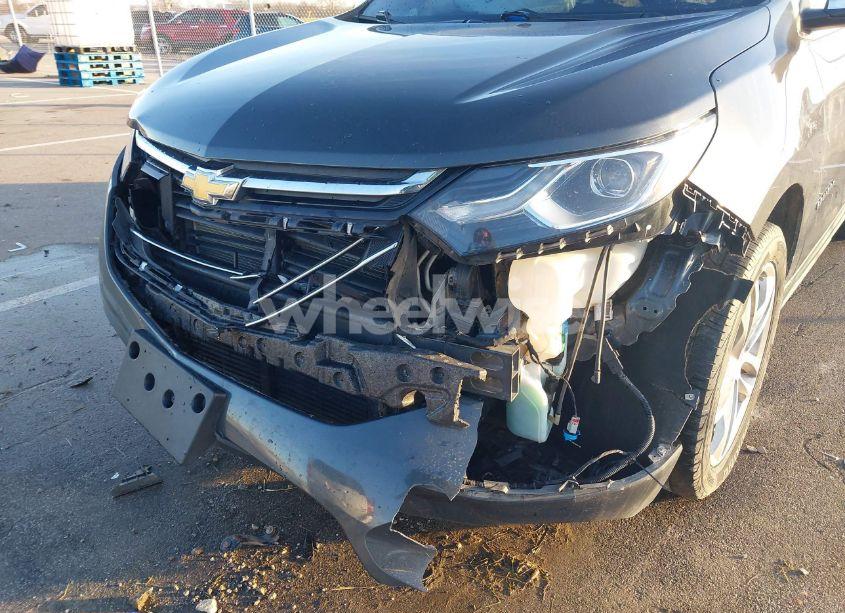 Photo 6 of 2018 Chevrolet Equinox PREMIER (VIN 2GNAXWEX7J6139051)