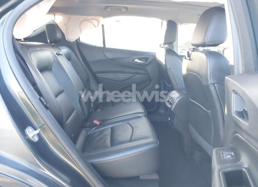 Photo 8 of 2018 Chevrolet Equinox PREMIER (VIN 2GNAXWEX7J6139051)