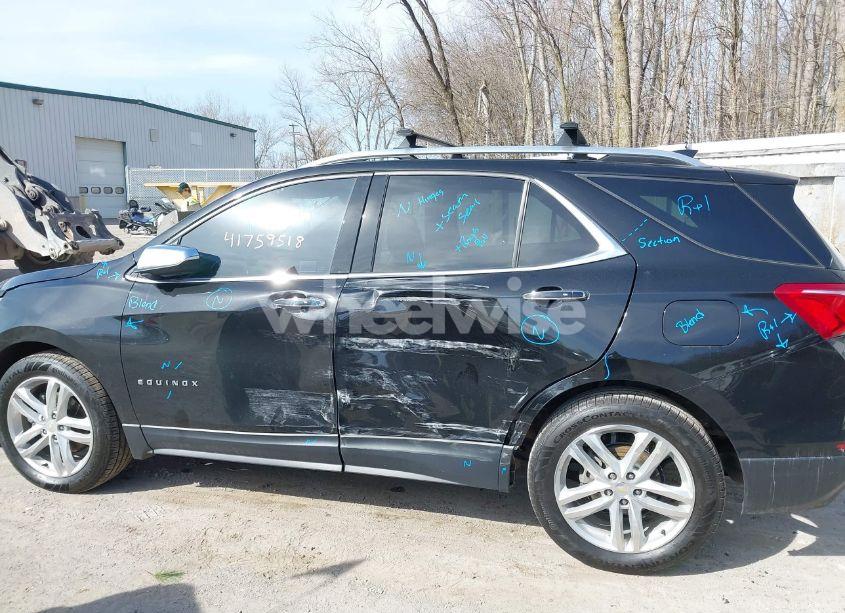 Photo 14 of 2018 Chevrolet Equinox PREMIER (VIN 2GNAXWEX8J6236596)