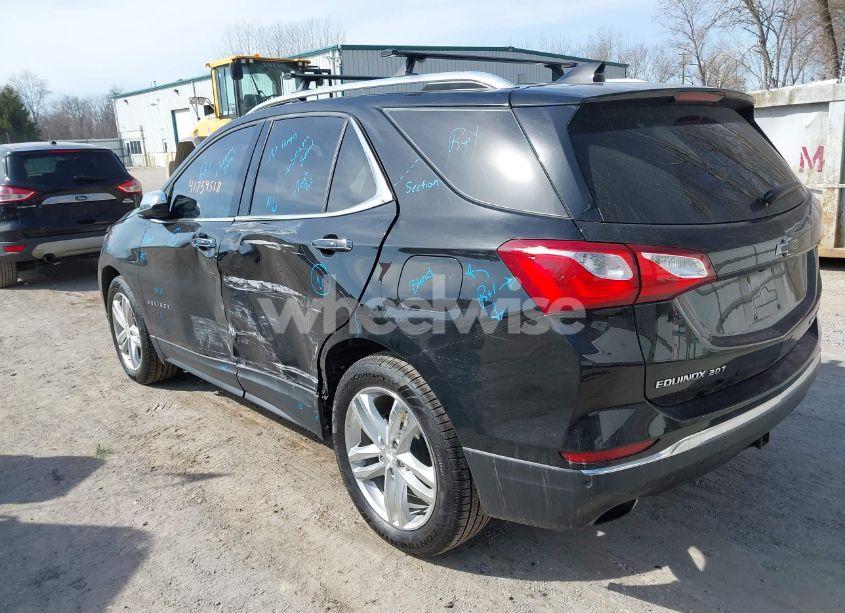 Photo 3 of 2018 Chevrolet Equinox PREMIER (VIN 2GNAXWEX8J6236596)