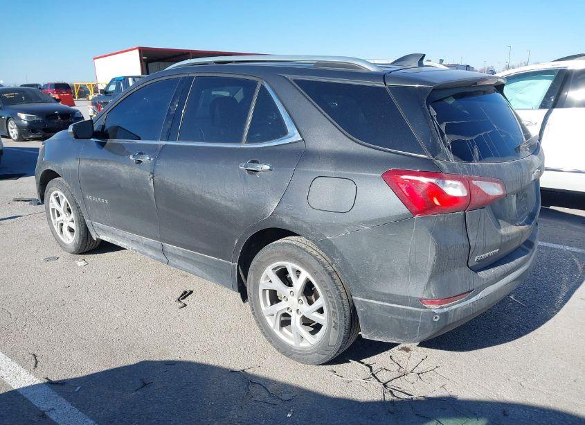 Photo 3 of 2019 Chevrolet Equinox PREMIER (VIN 2GNAXXEV1K6143389)