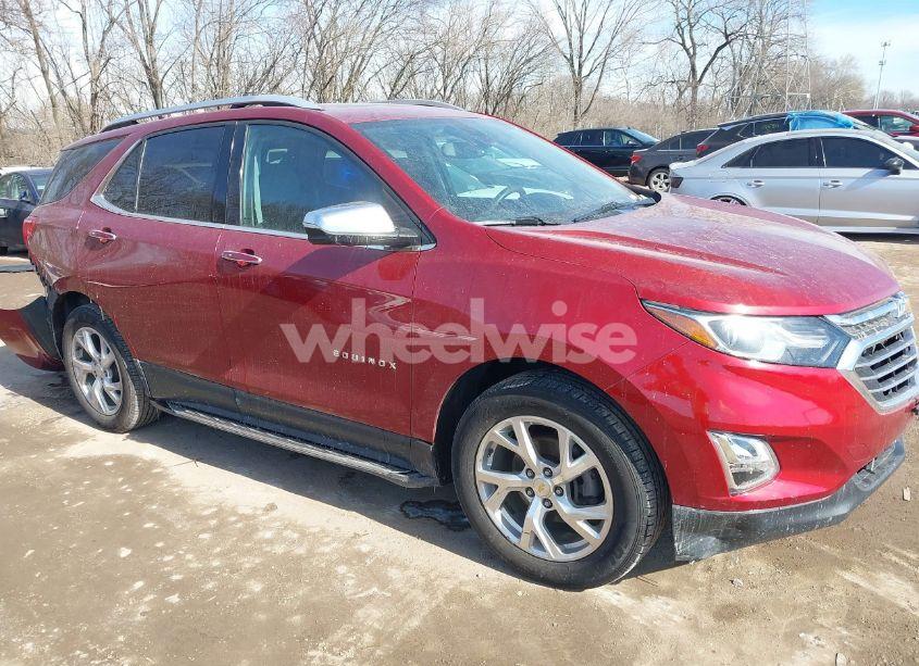 2019 Chevrolet Equinox PREMIER (VIN 2GNAXXEV1K6205826) main photo