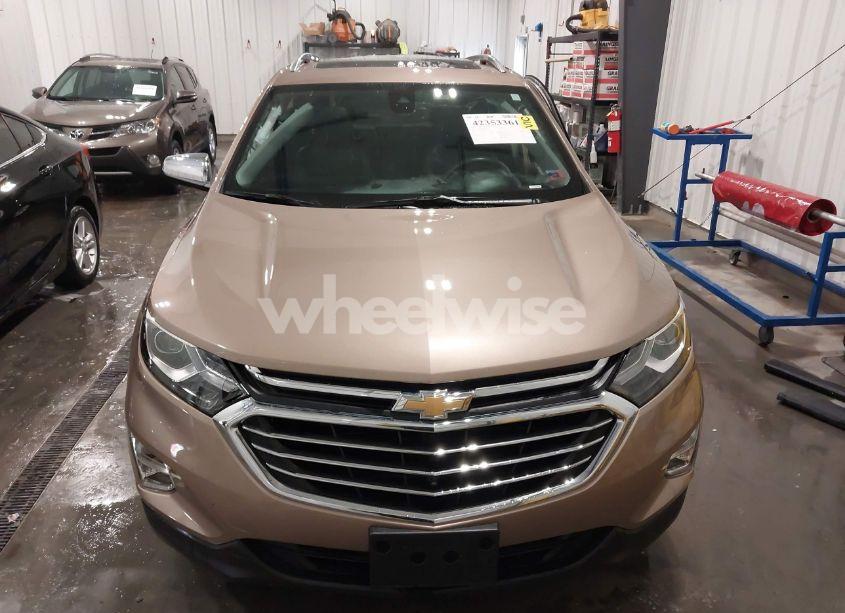 Photo 13 of 2019 Chevrolet Equinox PREMIER (VIN 2GNAXXEV1K6253729)