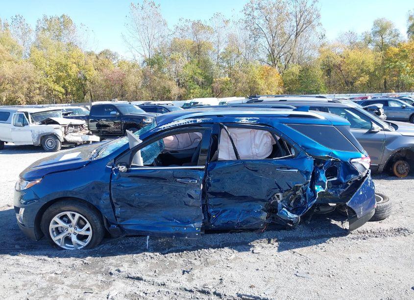 Photo 13 of 2021 Chevrolet Equinox AWD PREMIER (VIN 2GNAXXEV1M6132685)