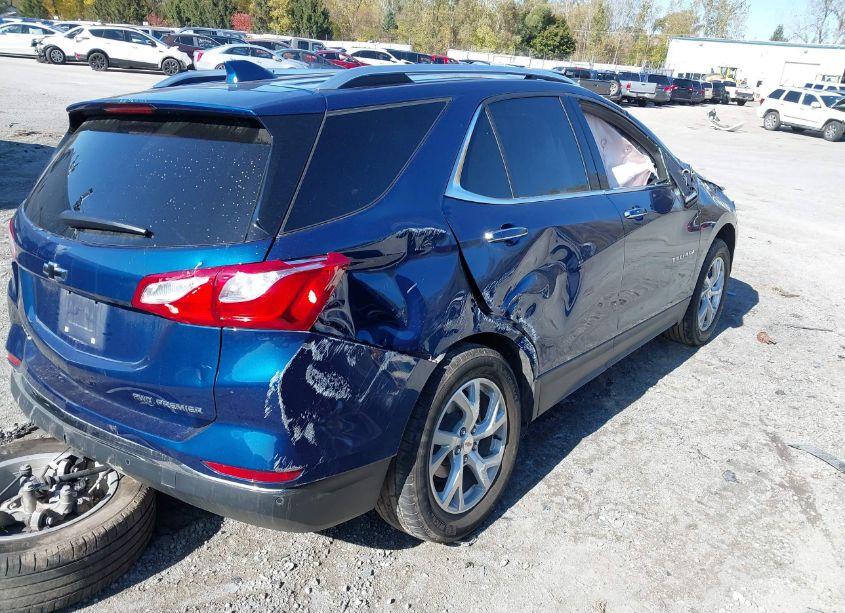 Photo 4 of 2021 Chevrolet Equinox AWD PREMIER (VIN 2GNAXXEV1M6132685)