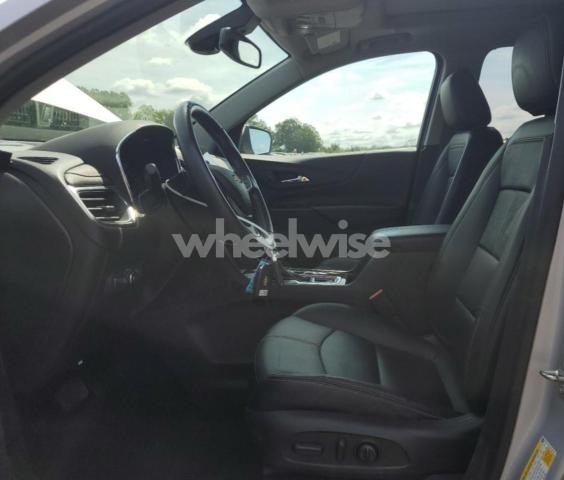 Photo 3 of 2022 CHEVROLET EQUINOX PREMIER (VIN 2GNAXXEV1N6126404)