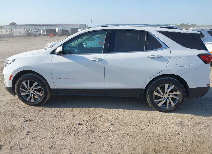Photo 14 of 2022 Chevrolet Equinox AWD PREMIER (VIN 2GNAXXEV1N6145826)