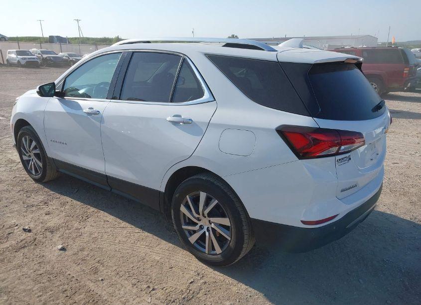 Photo 3 of 2022 Chevrolet Equinox AWD PREMIER (VIN 2GNAXXEV1N6145826)