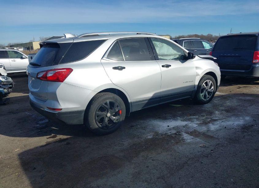 Photo 4 of 2020 Chevrolet Equinox AWD PREMIER 1.5L TURBO (VIN 2GNAXXEV4L6102529)
