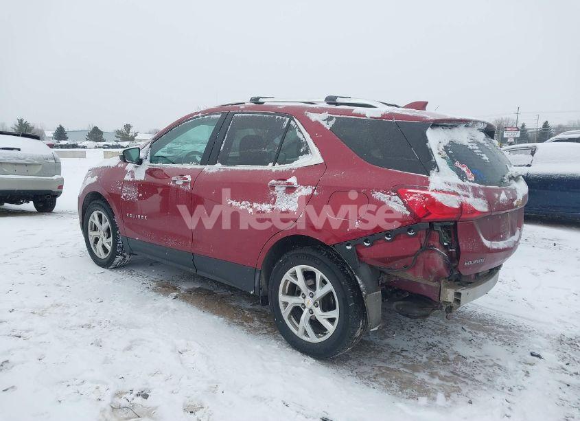 Photo 3 of 2021 Chevrolet Equinox AWD PREMIER (VIN 2GNAXXEV4M6105996)