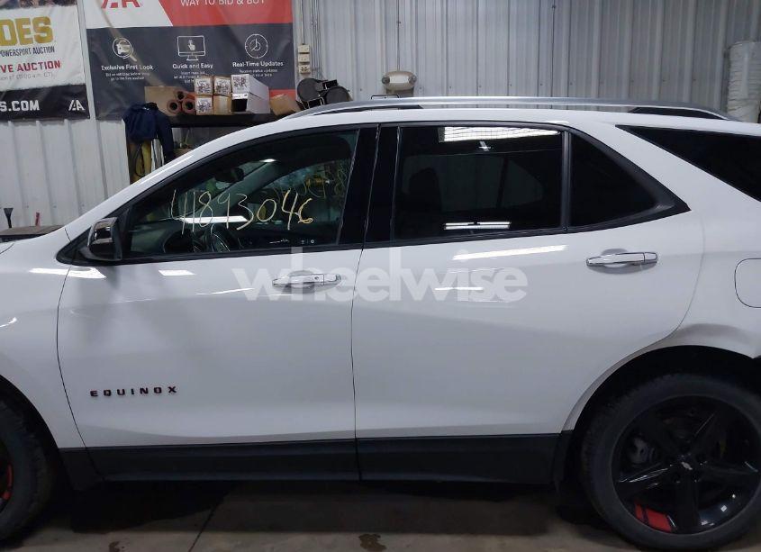 Photo 15 of 2021 Chevrolet Equinox AWD PREMIER (VIN 2GNAXXEV4M6128145)