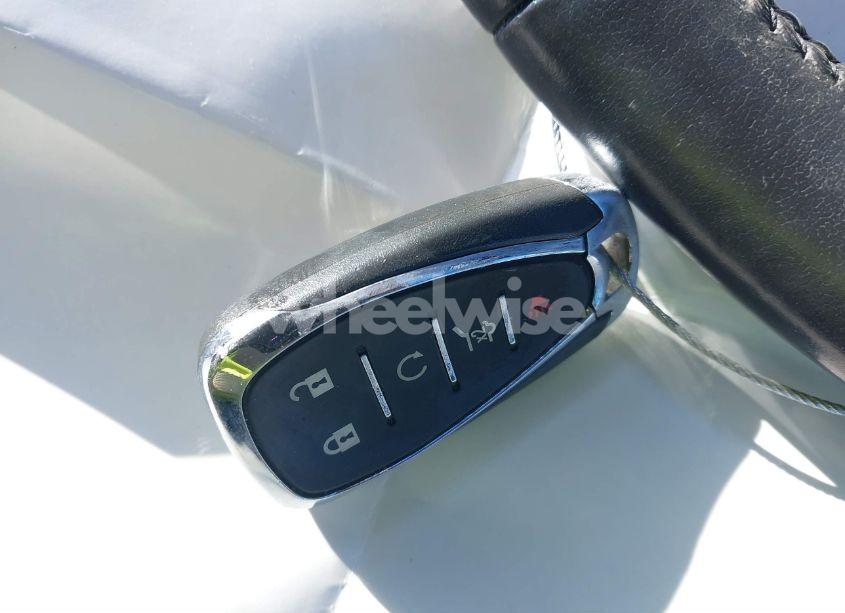 Photo 11 of 2020 Chevrolet Equinox AWD PREMIER 1.5L TURBO (VIN 2GNAXXEV5L6169057)