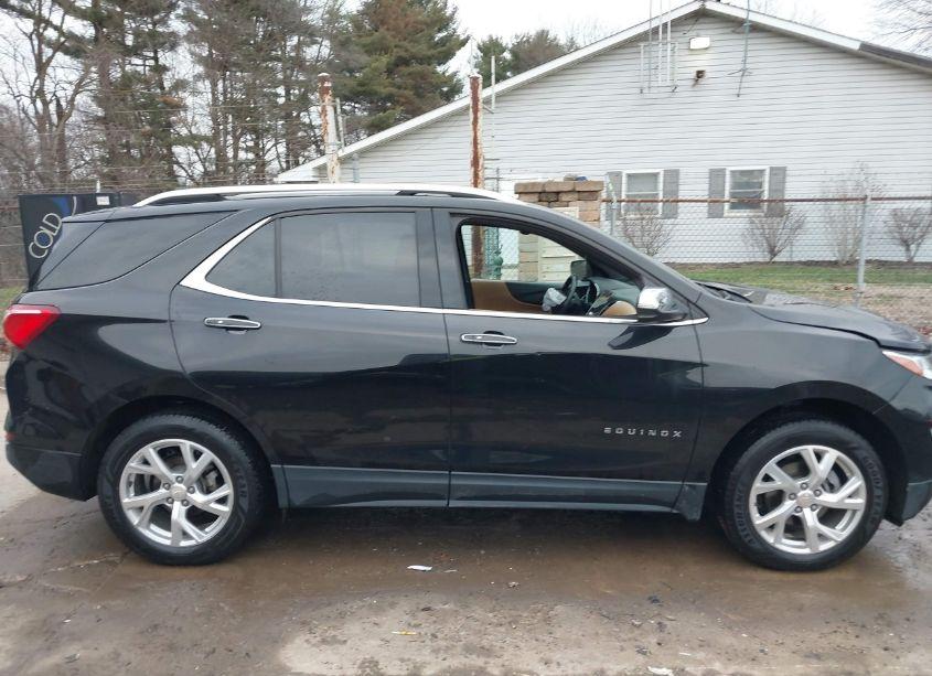 Photo 13 of 2019 Chevrolet Equinox PREMIER (VIN 2GNAXXEV6K6287617)