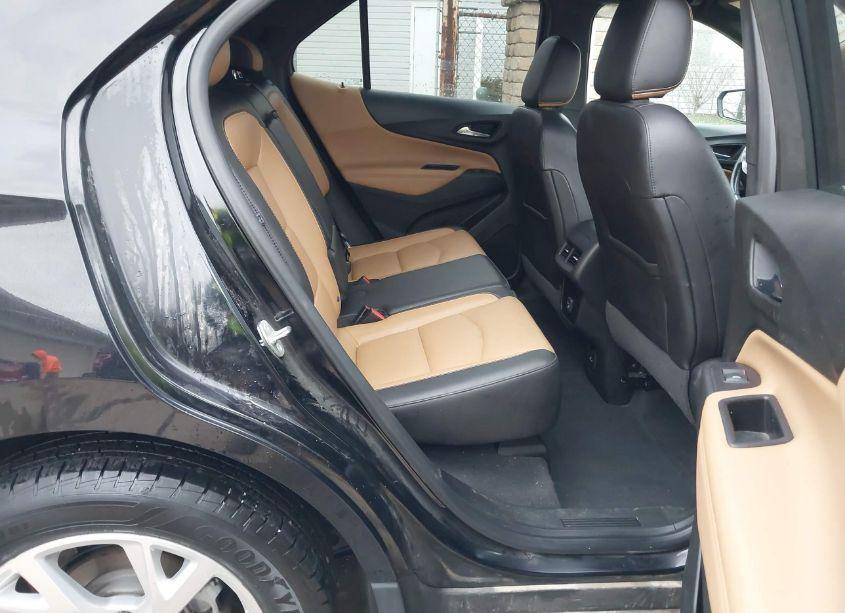 Photo 8 of 2019 Chevrolet Equinox PREMIER (VIN 2GNAXXEV6K6287617)