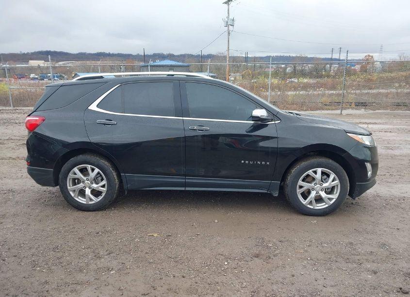 Photo 13 of 2020 Chevrolet Equinox AWD PREMIER 1.5L TURBO (VIN 2GNAXXEV7L6185745)