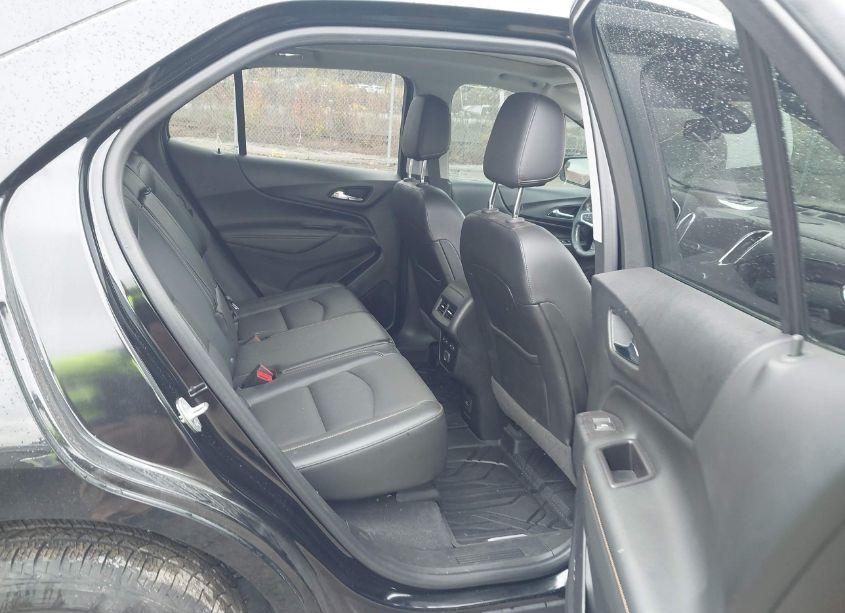 Photo 8 of 2020 Chevrolet Equinox AWD PREMIER 1.5L TURBO (VIN 2GNAXXEV7L6185745)
