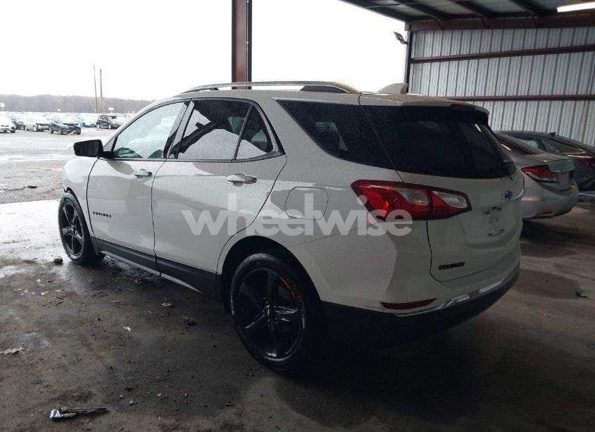 Photo 3 of 2020 Chevrolet Equinox AWD PREMIER 1.5L TURBO (VIN 2GNAXXEV8L6242244)