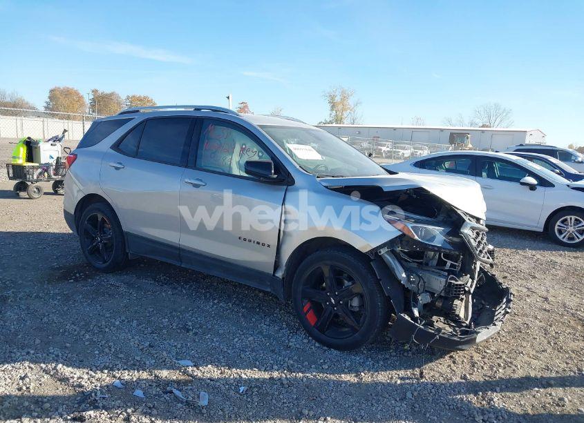 2020 Chevrolet Equinox AWD PREMIER 1.5L TURBO (VIN 2GNAXXEV8L6274689) main photo