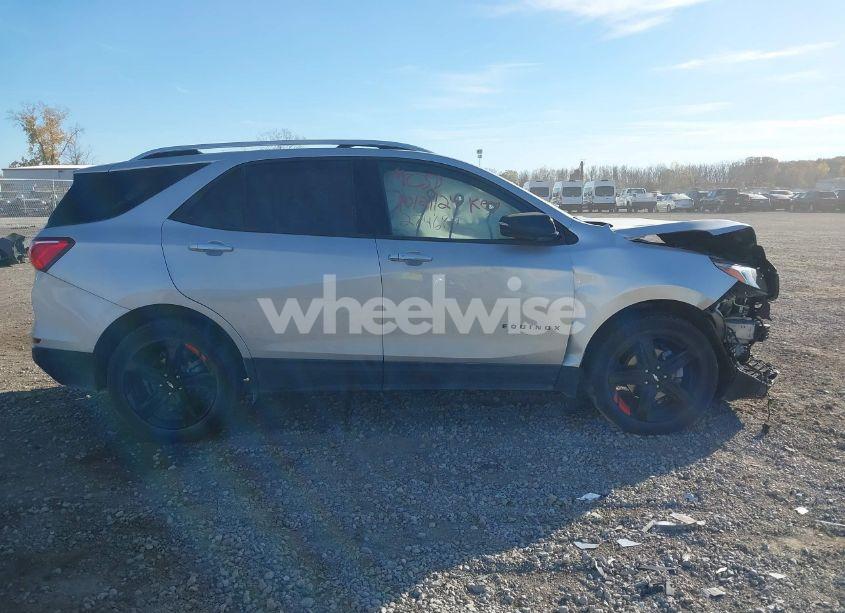 Photo 12 of 2020 Chevrolet Equinox AWD PREMIER 1.5L TURBO (VIN 2GNAXXEV8L6274689)