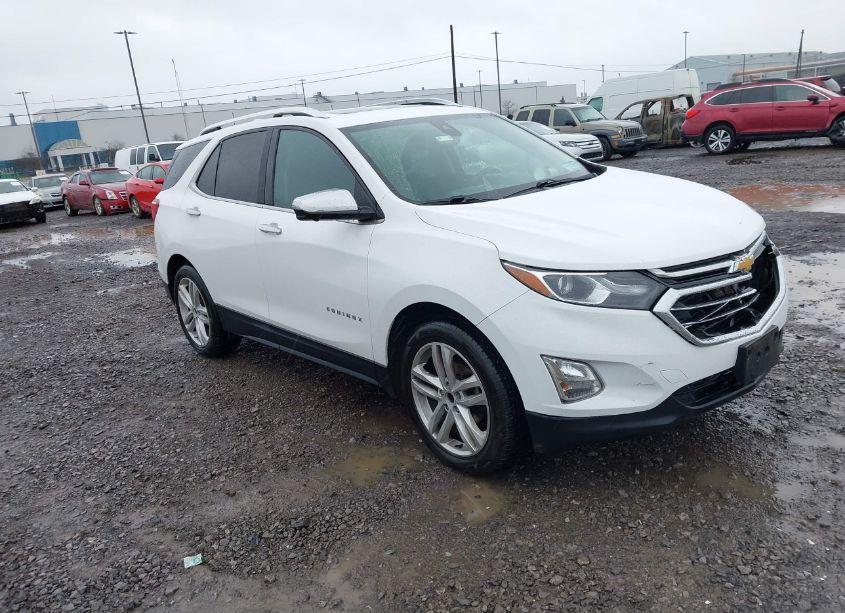 2019 Chevrolet Equinox PREMIER (VIN 2GNAXXEV9K6123942) main photo