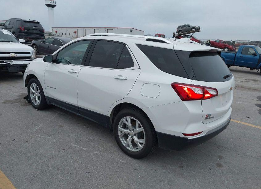 Photo 3 of 2020 Chevrolet Equinox AWD PREMIER 1.5L TURBO (VIN 2GNAXXEV9L6219409)