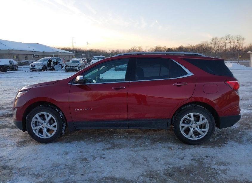 Photo 15 of 2021 Chevrolet Equinox AWD PREMIER (VIN 2GNAXXEV9M6146804)
