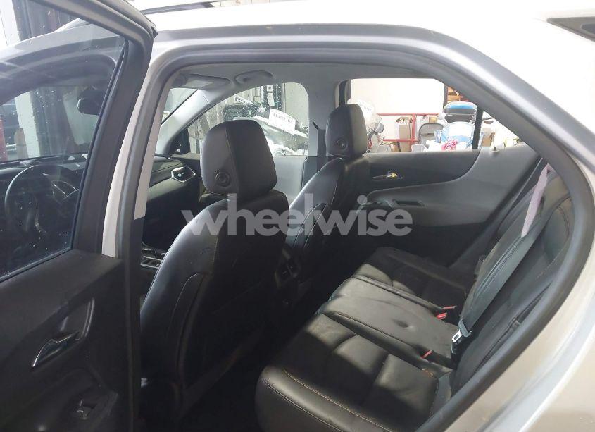 Photo 8 of 2019 Chevrolet Equinox PREMIER (VIN 2GNAXYEX0K6289631)