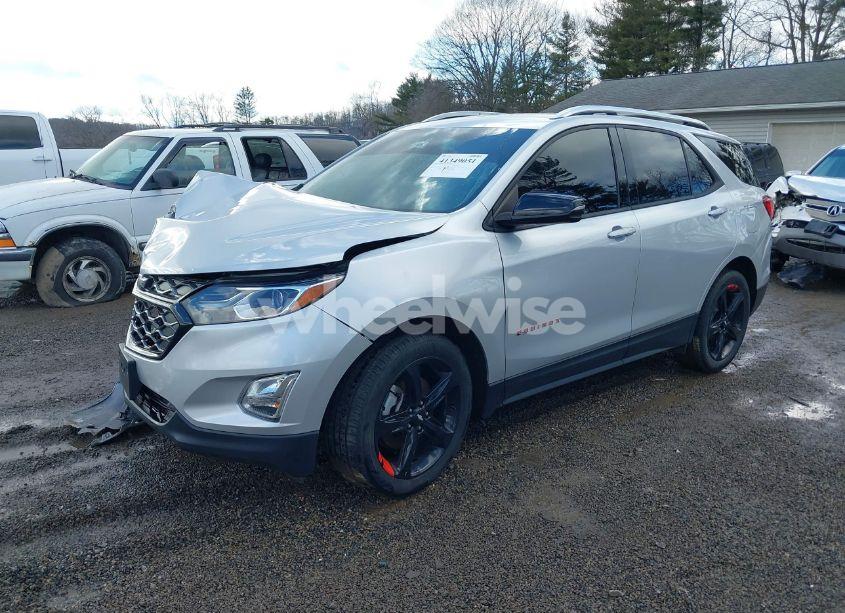 Photo 2 of 2020 Chevrolet Equinox AWD PREMIER 2.0L TURBO (VIN 2GNAXYEX0L6115320)