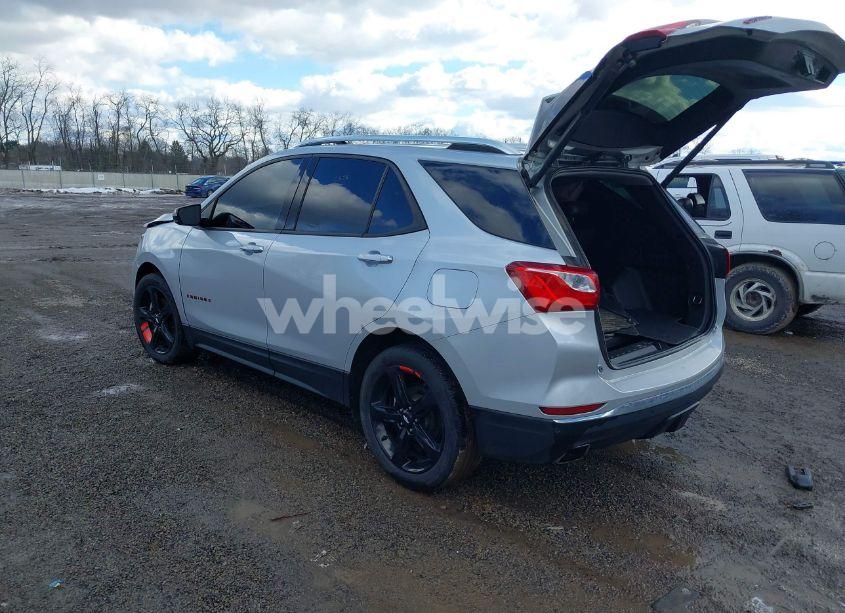 Photo 3 of 2020 Chevrolet Equinox AWD PREMIER 2.0L TURBO (VIN 2GNAXYEX0L6115320)